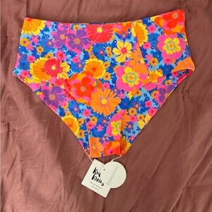 NWT kulani kinis high waisted cheeky bottoms XL